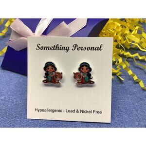 Jasmine - Aladin - Disney Inspired Stud Earrings - Gift Boxed - Chibi Cute